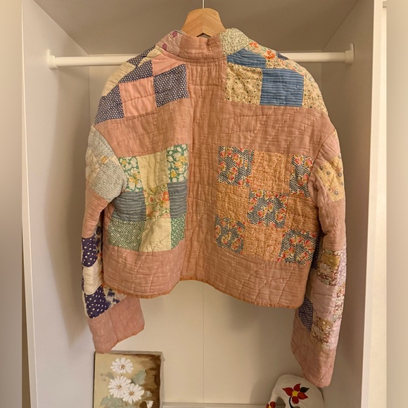 Wild Rose Vintage Artisan Quilt Coat. Available for less on IG at angelsdrawers. - Picture 4 of 6